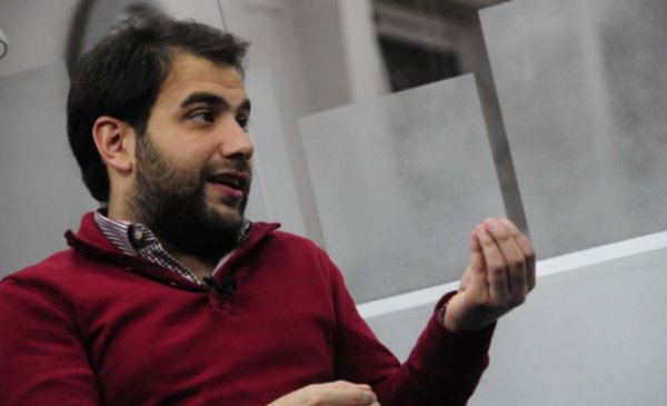 El cambio generacional en el socialismo uruguayo asegura continuidad histórica y el mantenimiento de la identidad y de los valores, con esa brújula Gonzalo Civila comanda la nave partidaria.